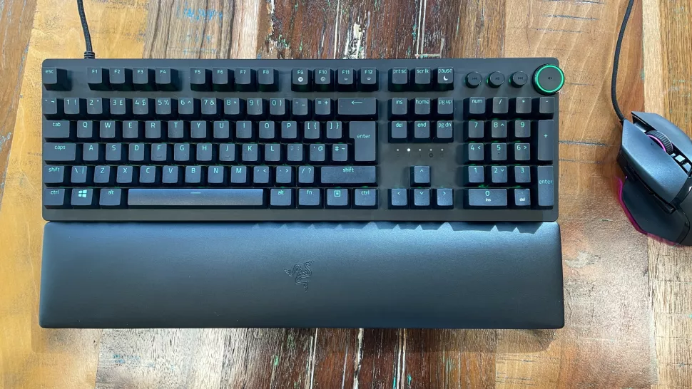 Обзор игровой клавиатуры Razer Huntsman V2